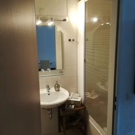 Rutherbach Ξενοδοχείο 3*